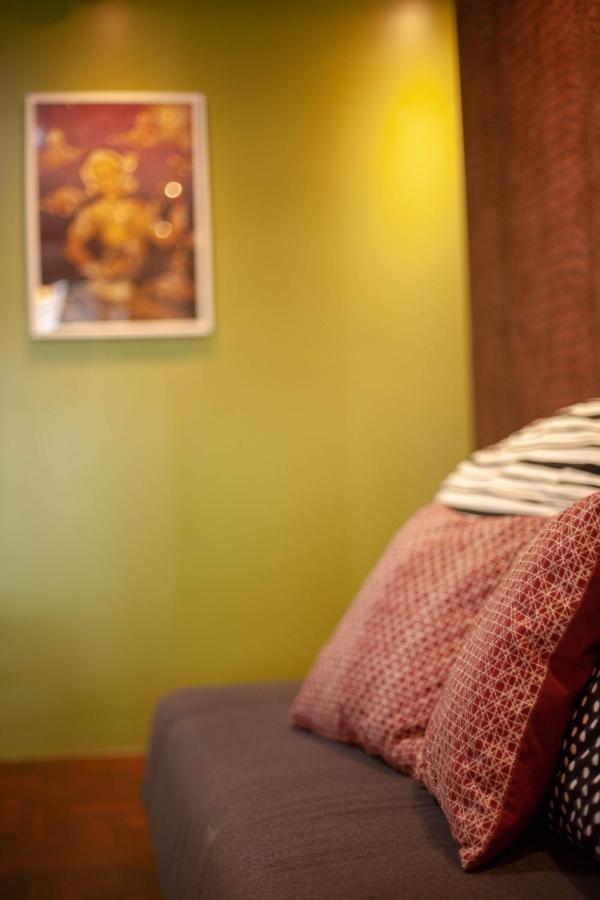 Clean Comfy Cozy Easy To Go Siam Paragon And Chatuchak Market بانكوك المظهر الخارجي الصورة