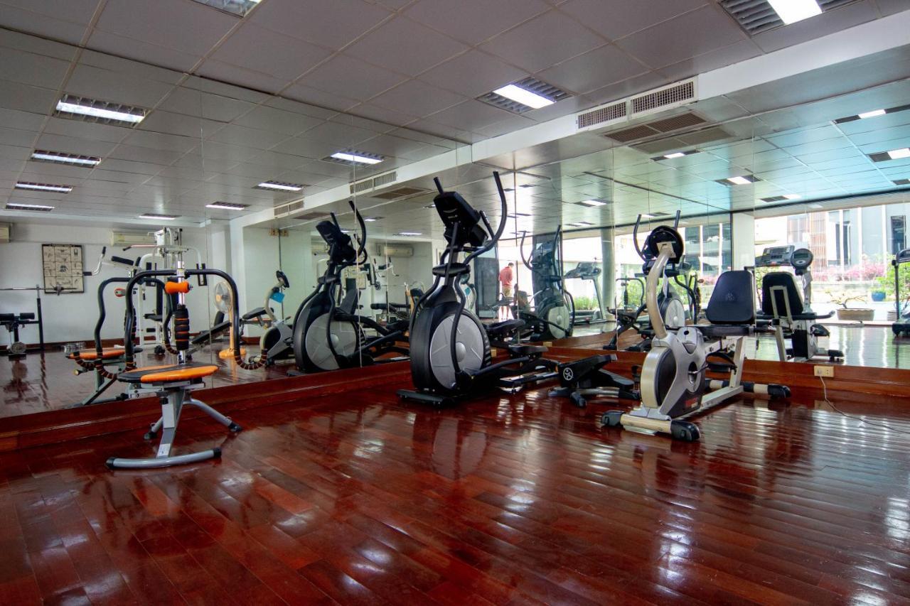 Clean Comfy Cozy Easy To Go Siam Paragon And Chatuchak Market بانكوك المظهر الخارجي الصورة